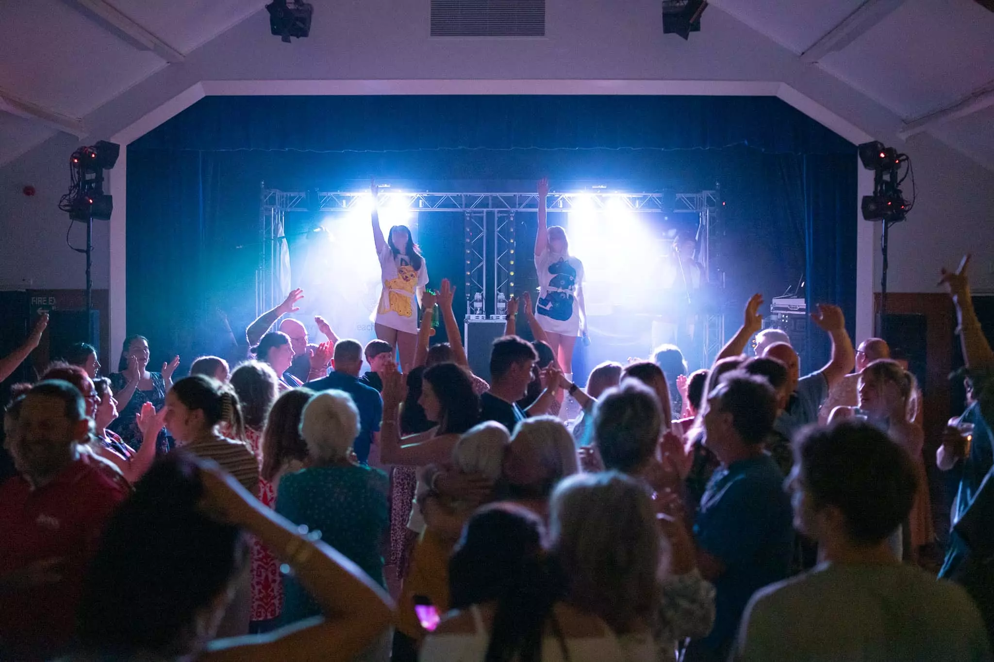 ABBA tribute band Kiss The Teacher