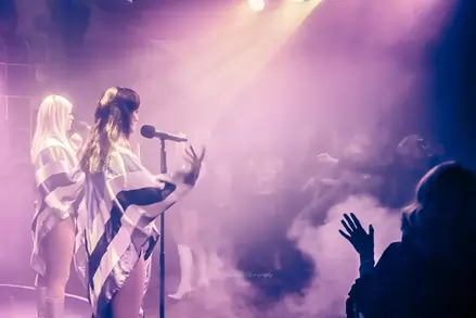 ABBA Concert by Kiss The Teacher, Our abba tributes are available acorss the UK