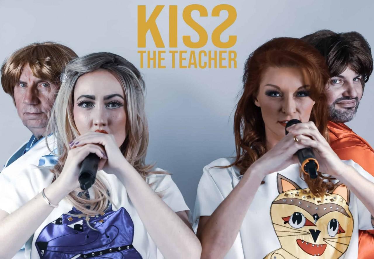 Party Band For Hire Kiss The Teacher